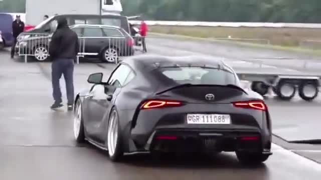 丰田GRSUPRA实拍，还是黑色颜值最高！