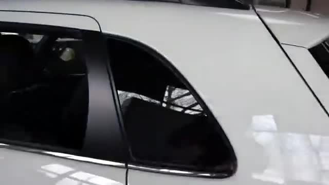 后备箱空间实拍展示，最新一代