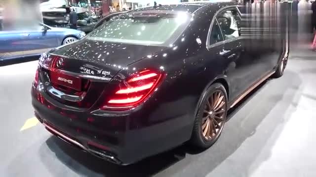 车展实拍奔驰AMGS65，外观和内饰的