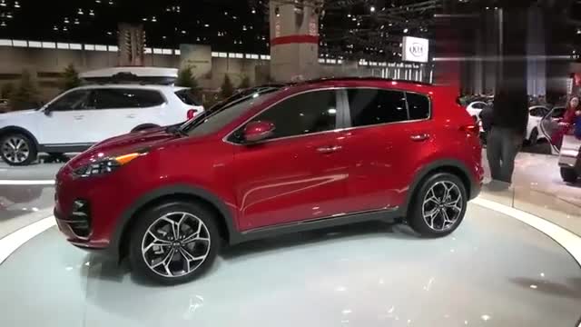 年轻时尚运动感十足，国外车展实