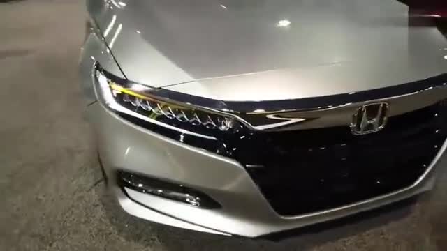 实拍2020款本田雅阁Touring，看到这颜