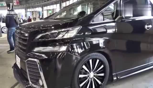 丰田全新MPV，丰田Vellfire高清实拍