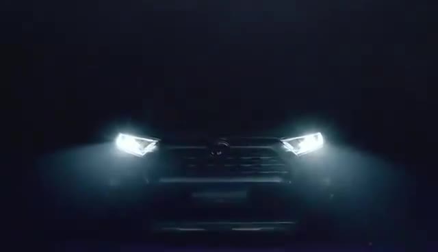 全新RAV4荣放越级出线硬派精工C