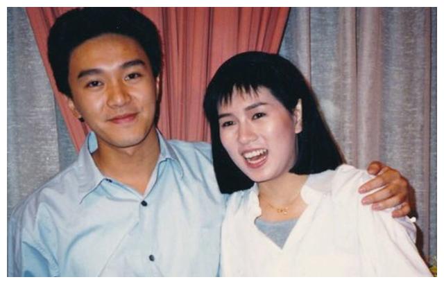直到1997年罗慧娟与台湾当红小生李志奇因《新天仙配》结缘相恋,但没