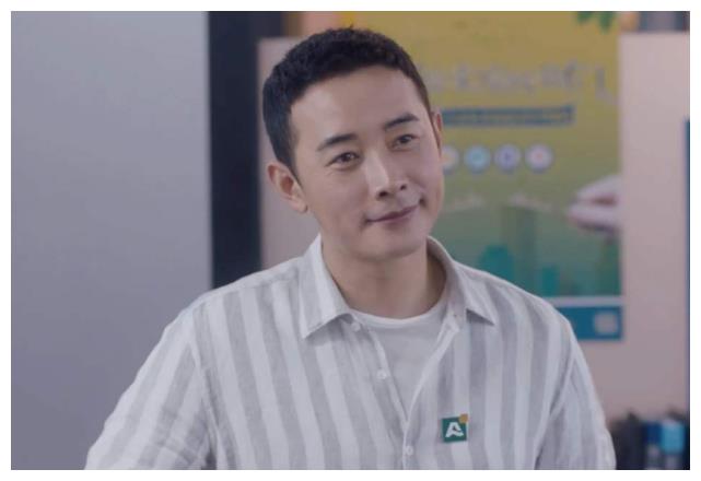 罗晋一句话道出霍建华的心酸,就算凭《安家》爆红,地位依旧难保