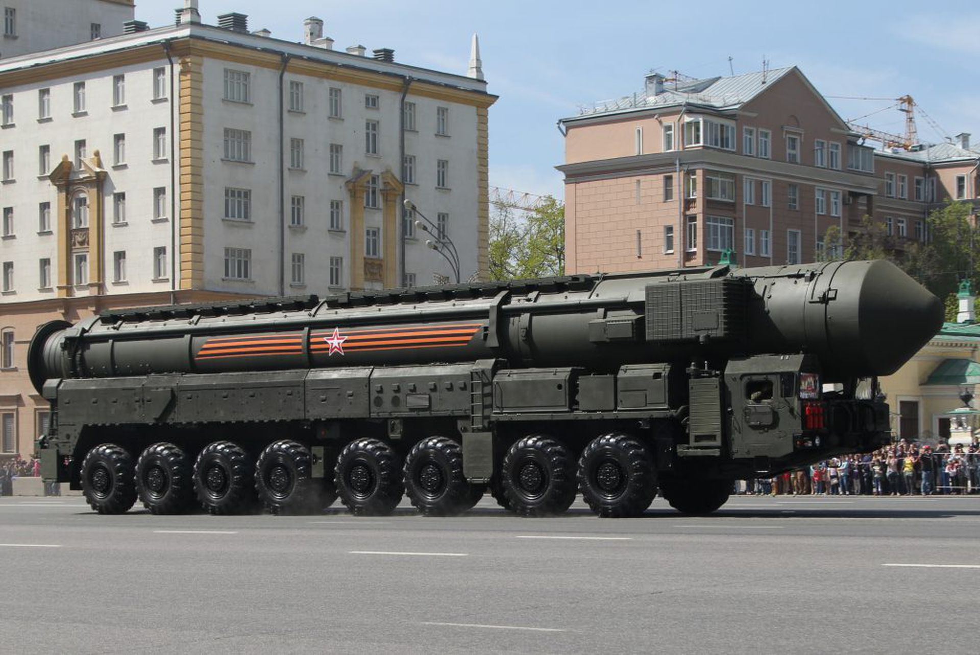 军事力量排名世界第二的俄罗斯像我国一样,一直在努力发展洲际导弹