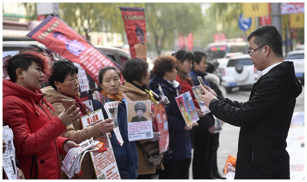 拐卖小孩和拐骗小孩区别是什么