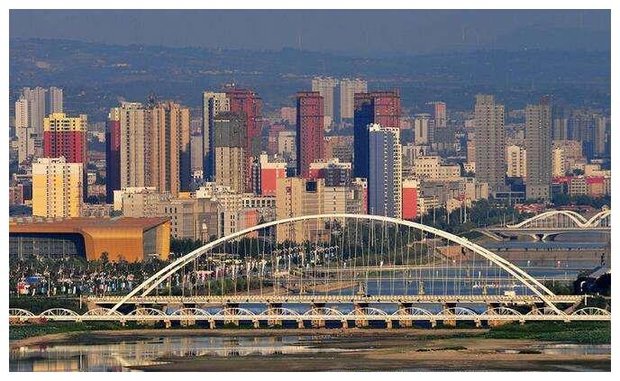 楼市探秘:土豪的房子总价280万,走进河南三门峡的"富人区"