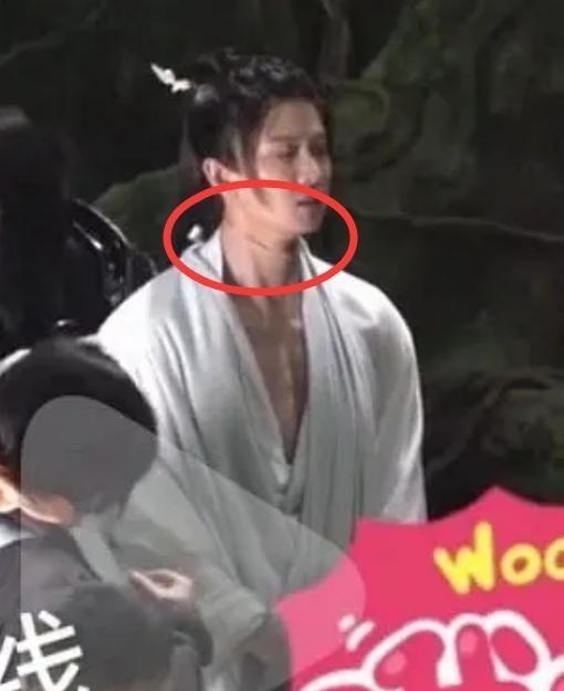《驭鲛记》预告槽点多!任嘉伦演人鱼身材造型被嘲,还穿了肌肉服