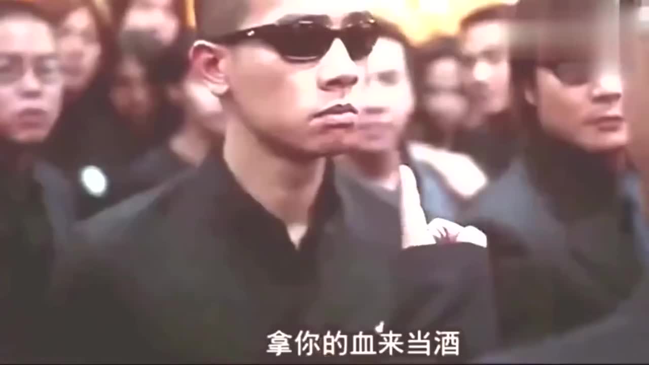 陈浩南挺山鸡的那一刻,帅爆了,兄弟一起真的是太霸气了!