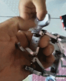 相亲对象带了6个闺蜜来相亲,一共吃了我40万!休闲区蓝鸢梦想 - Www.slyday.coM 相亲对象带了6个闺蜜来相亲,一共吃了我40万!休闲区蓝鸢梦想 - Www.slyday.coM