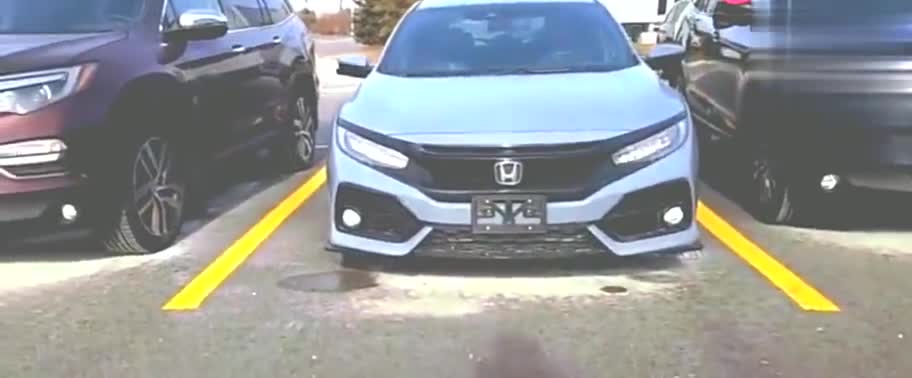 实拍本田思域两厢版，机油门还没过你确定还买本田