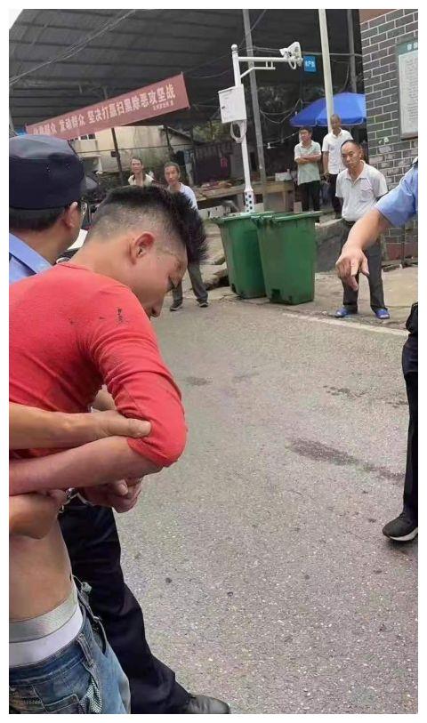 行李箱藏尸案死者生前细节曝光:日薪700元 曾发自拍休闲区蓝鸢梦想 - Www.slyday.coM 行李箱藏尸案死者生前细节曝光:日薪700元 曾发自拍休闲区蓝鸢梦想 - Www.slyday.coM