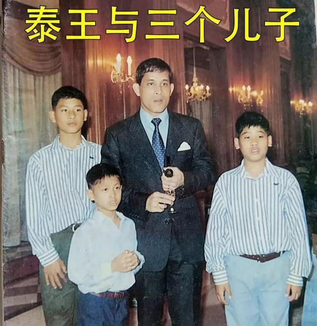 提帮功王子有多得泰王的看重?看完这组老照片,你就明白了