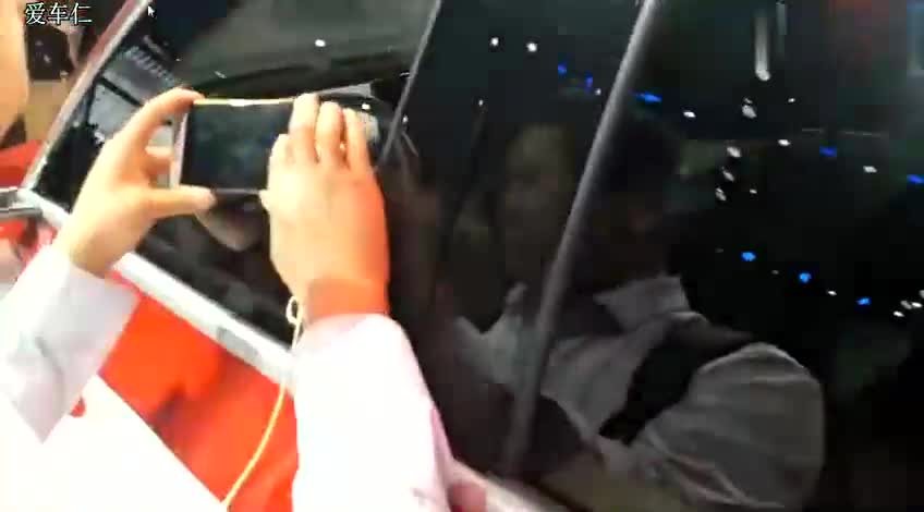 国产车越做颜值越高，这BYD概念车设计不输奔驰宝马