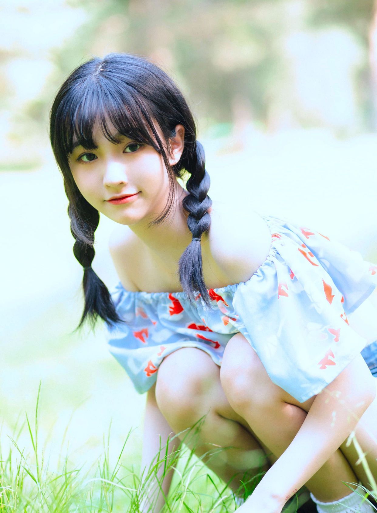 美女组图:双麻花辫美丽女孩,清新的样子惹人爱!