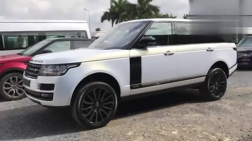 豪华的内饰，实拍路虎揽胜