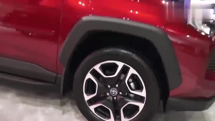 实拍2020款全新丰田RAV4