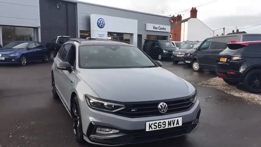 喜欢上了一辆大气又帅气的旅行车，实拍2020款大众蔚揽