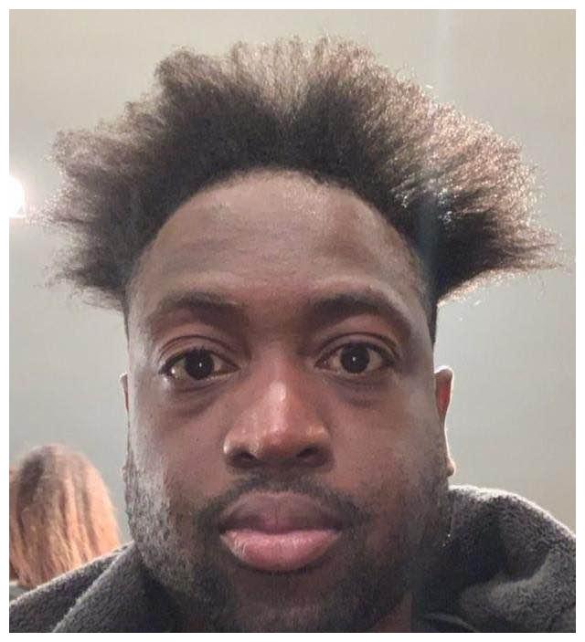 nba得搞笑事!最不适合爆炸头的球星,韦德辣眼睛,奥尼尔像拖把