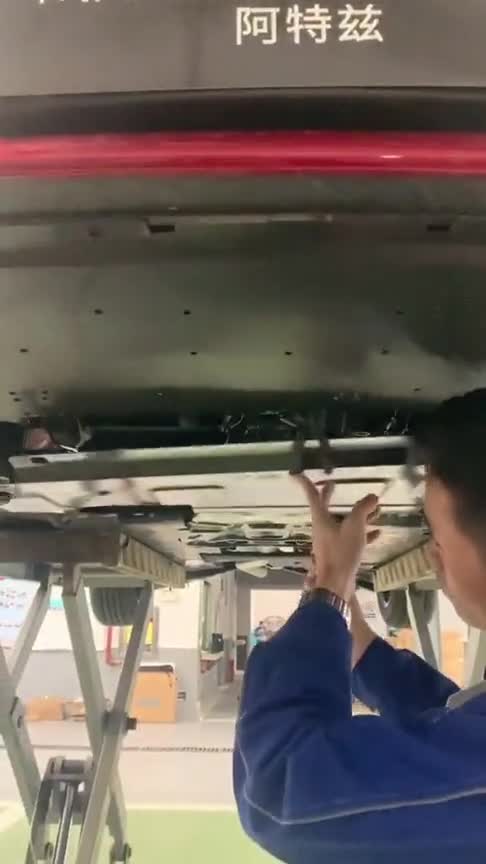 马自达到底好不好？看到阿特兹的底盘后，就知道为啥叫东瀛宝马！