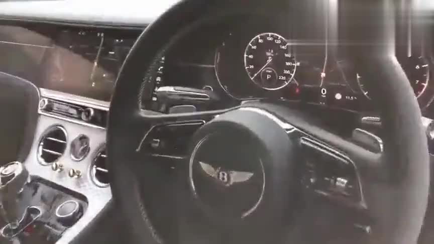 2020款宾利欧陆GT定制版全方位实拍