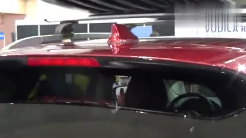 日产逍客红色版实拍