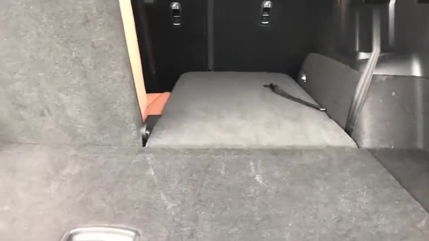 起亚索兰托七座版高清实拍