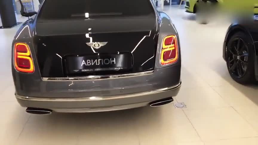 宾利慕尚加长版到货