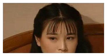 32岁心酸隐退,被抛弃的赵明明今与女儿相依为命|赵明明|英宁|赵飞燕