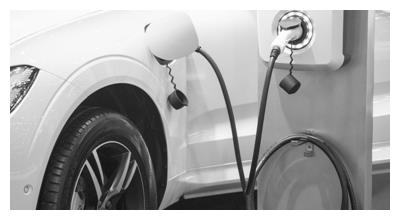 安全性是先进性的前提 新能源汽车电池升级“在路上”