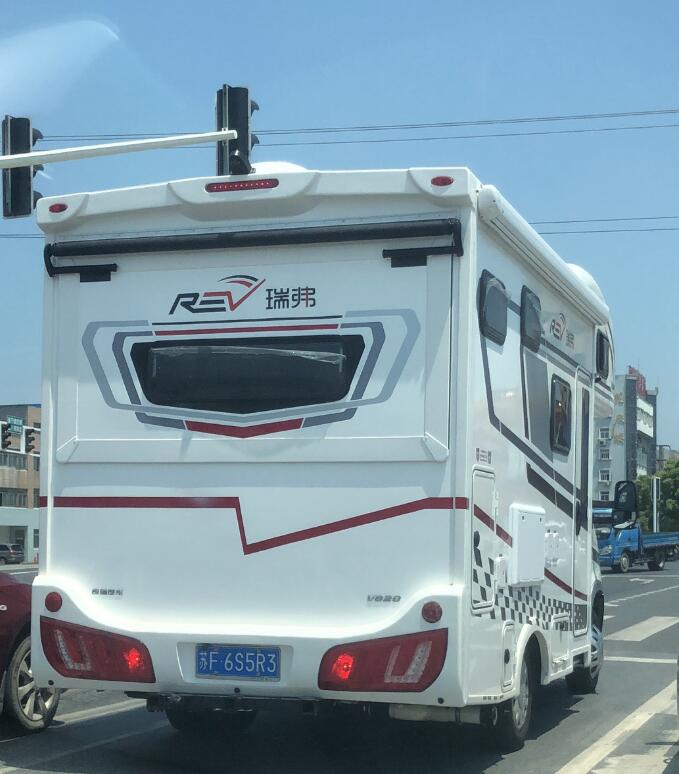 南通通州湾新区实拍房车车队，整车配置价值不菲！