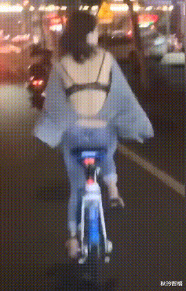 相亲对象带了6个闺蜜来相亲,一共吃了我40万!休闲区蓝鸢梦想 - Www.slyday.coM 相亲对象带了6个闺蜜来相亲,一共吃了我40万!休闲区蓝鸢梦想 - Www.slyday.coM