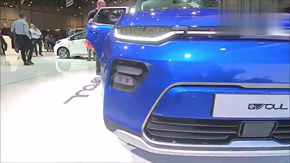 车型鉴赏，实拍起亚秀尔电动版，方盒子大空间，感觉如何