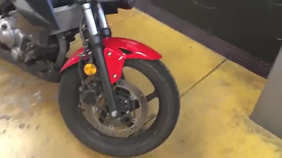 车行实拍本田CB300F，这样的大单缸是你的菜么