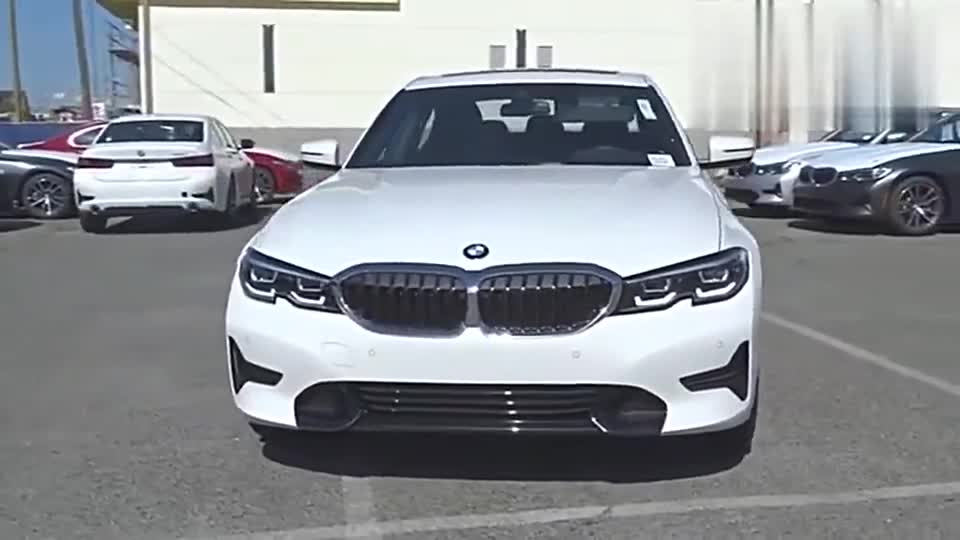 实拍2020款宝马3系330i，运动感倍增，看看是你的菜么