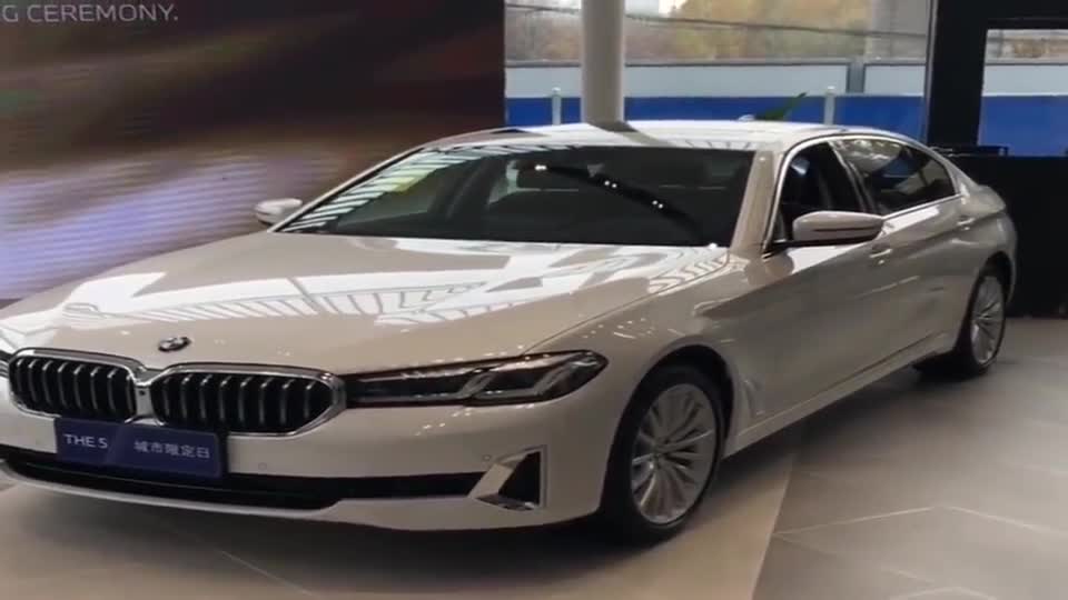 2021新款宝马5系，还不错