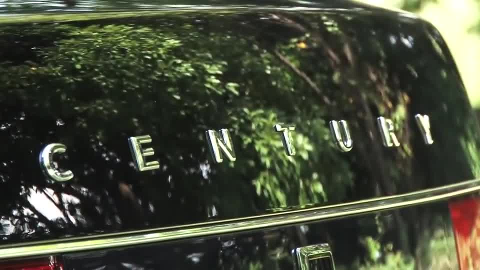 2021款丰田世纪Century实拍展示，近距离感受一下有多帅气！