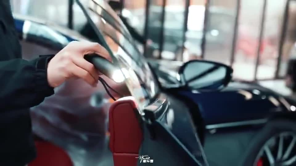 马丁DB11极致洗车实拍，看完就有动力买车了。