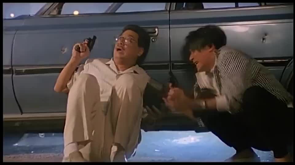 做牛做马,结果最后在家都是自己做饭…… 为您推荐: 星爷被吴孟达带傻