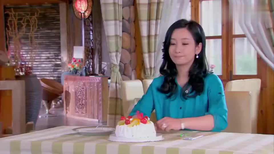妈妈向前冲汪晴为自己过生日小志带她去秘密基地给她大惊喜