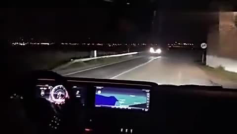 奔驰G63 AMG 0-200km_h加速性能测试 硬派越野车加速灭钢炮