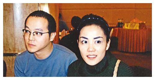他曾是摇滚之王,还是王菲前夫,如今却颓废成光头大叔?