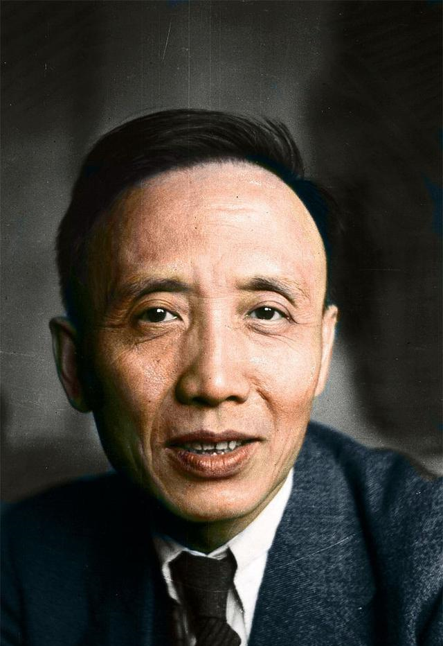 郭沫若书法可媲美苏东坡,两个字拍出1610万元天价,大家认为值吗