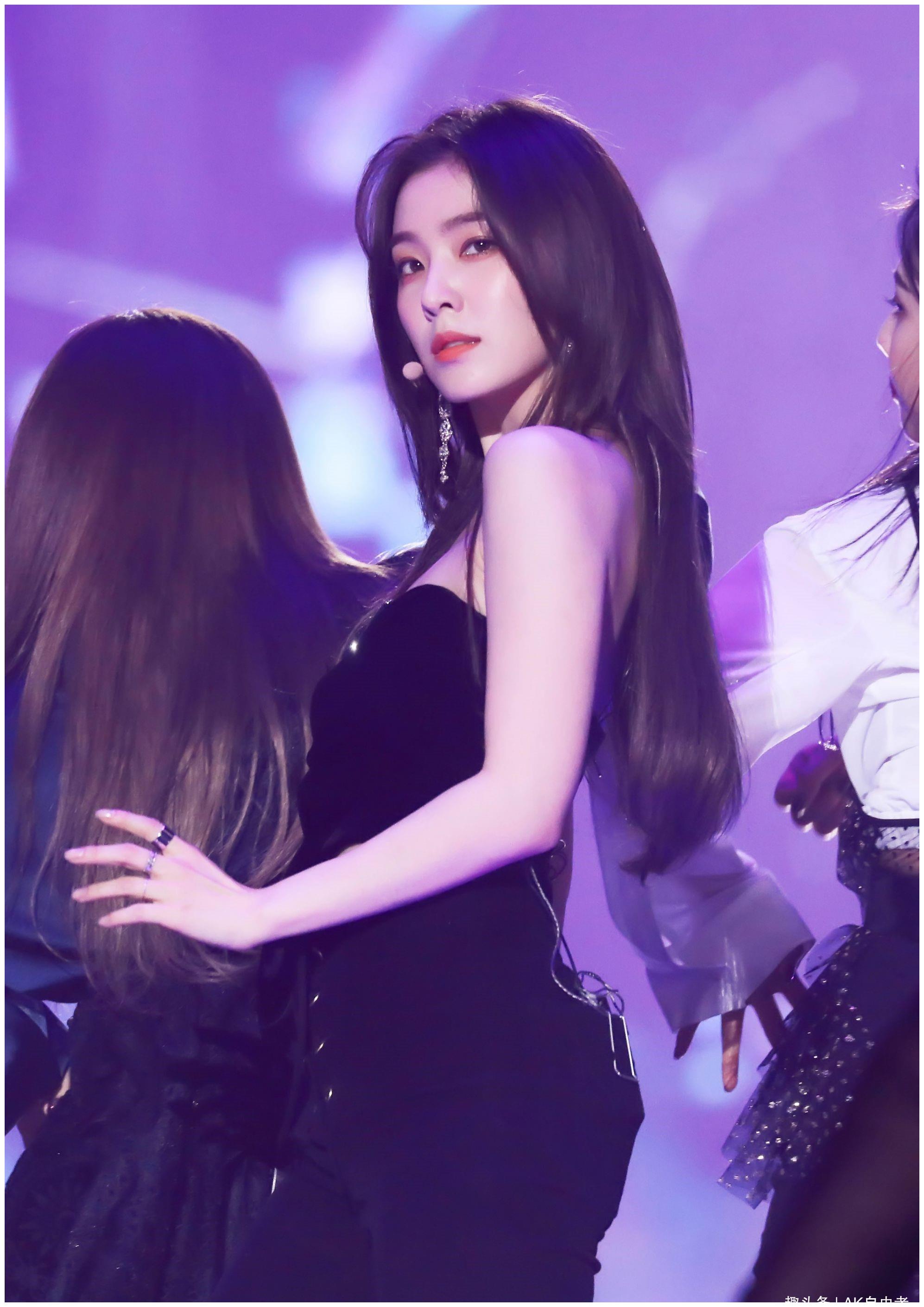 red velvet队长,red velvet队长裴珠泫 redvelvet女团队长:裴珠泫(irene)平时高冷 舞台热情