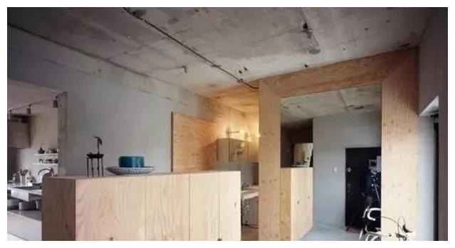 老公坚持直接住毛坯房