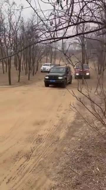 实拍坦克300越野，只有怂人，没有怂车！