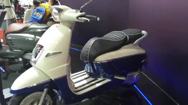 实拍标致复古踏板“姜戈”，排量150，配备ABS，国内有售！