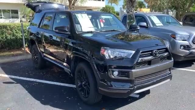 2020款丰田超霸入库实拍，有这颜值和内饰，还想啥日产途乐