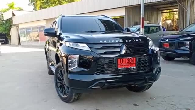 2020款三菱帕杰罗Sport高清实拍，这颜值和内饰，给个不心动理由